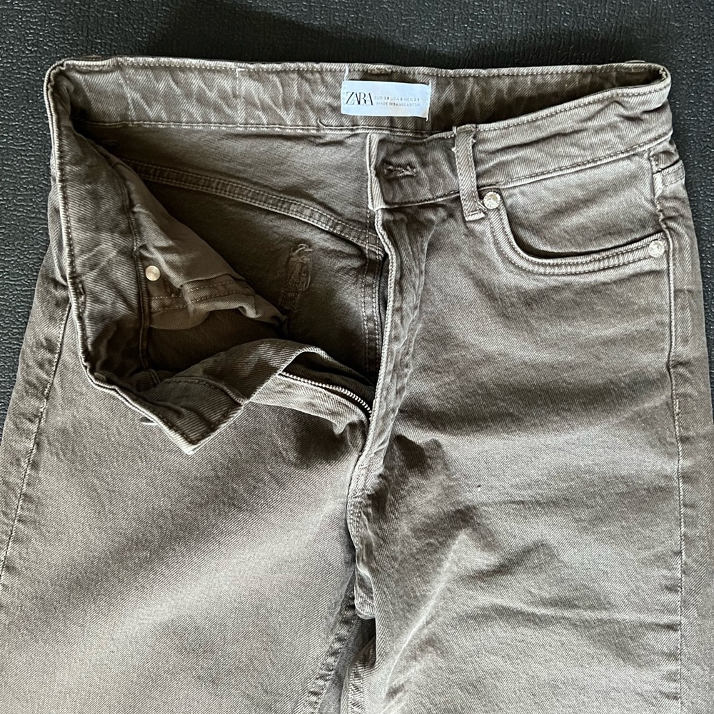 Zara jeans / Excellent condition, never wore
